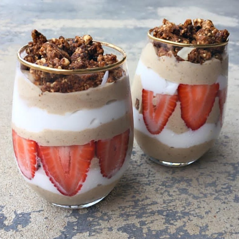 Easy Vegan Chocolate Mousse Cups