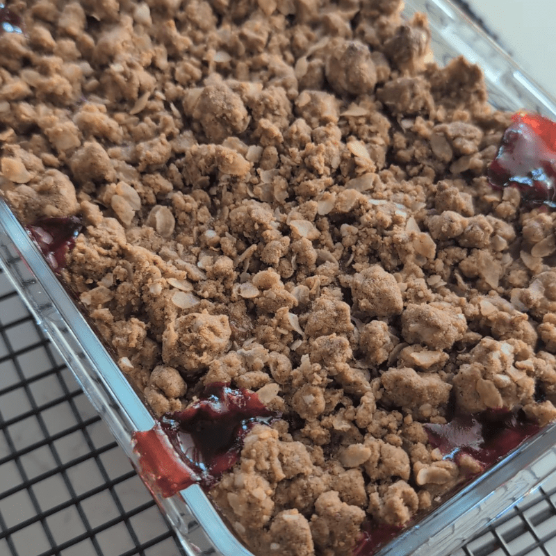 Oat Free Strawberry Crumble